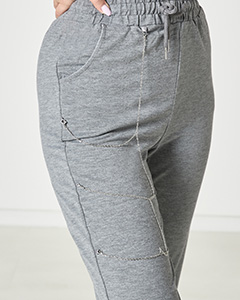 гълъбово сиво