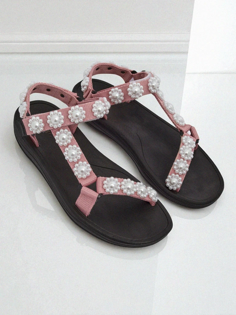 Сандали Letitia Royalfashion розови на платформа - перлени джетове класически