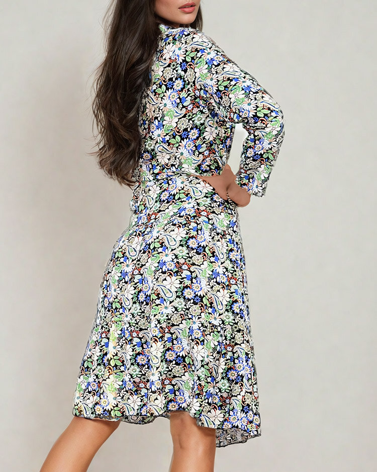 Royalfashion Дамска миди рокля с шарки