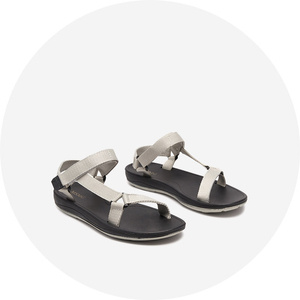 гълъбово сиво