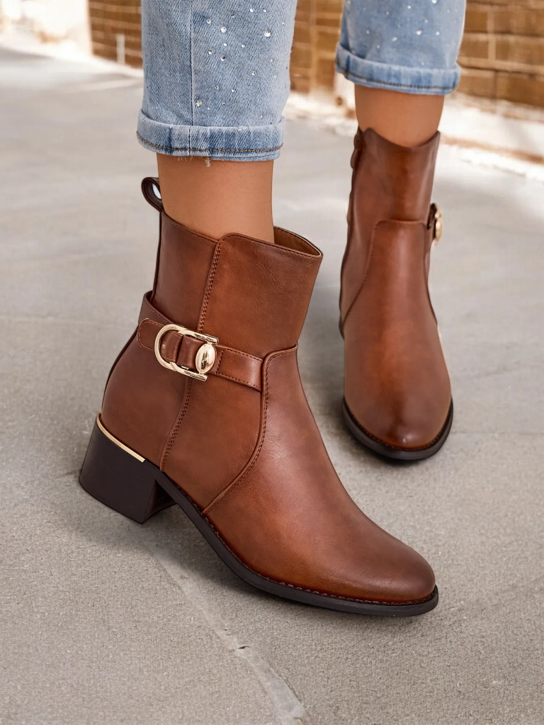 Дамски ботуши на Royalfashion Ovirto