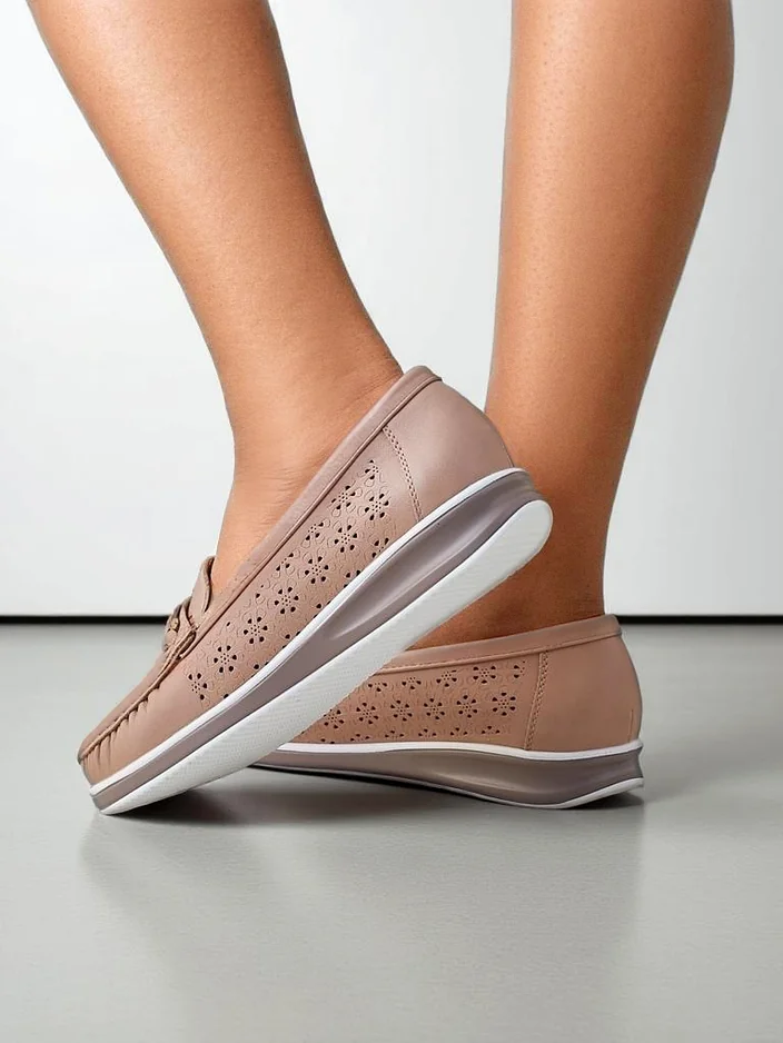 Royalfashion Женски перфорирани мокасини Cerro