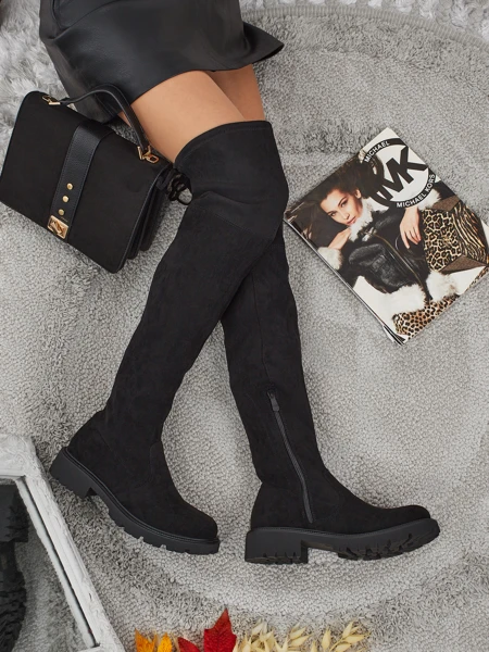 Дамски ботуши над коляното Vionel