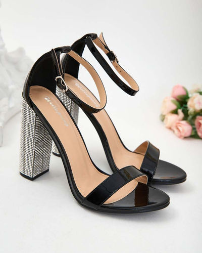 Royalfashion Лакирани дамски сандали на Gasatte post