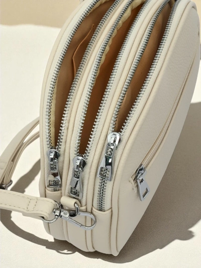 Royalfashion Дамска малка чанта от еко кожа Lily Jane