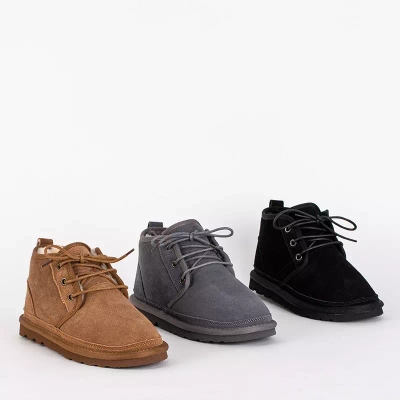 OUTLET Brązowe dziecięce krótkie sznurowane śniegowce Tibilis- Obuwie