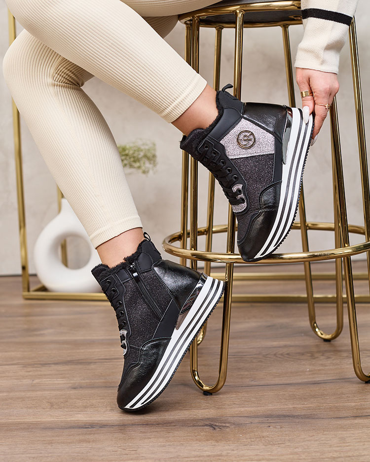 Royalfashion Дамски спортни черни маратонки с брокат Kawellas