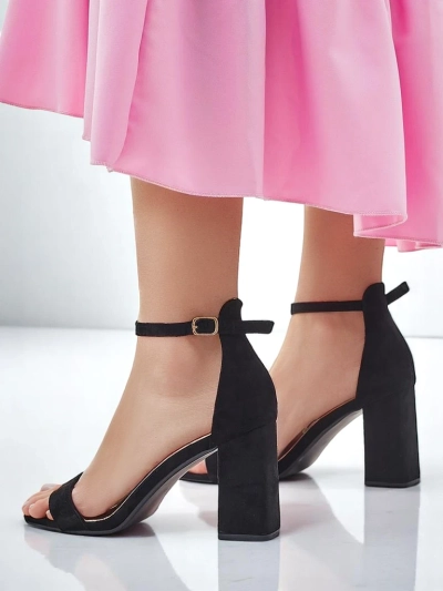 Роялфешън дамски сандали от еко замша Qwadrat