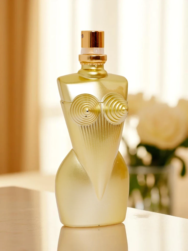 Вдъхновен дамски парфюмна вода NO. 8126