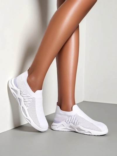 Обувки тип слип-он за жени Royalfashion с камъни Елавис