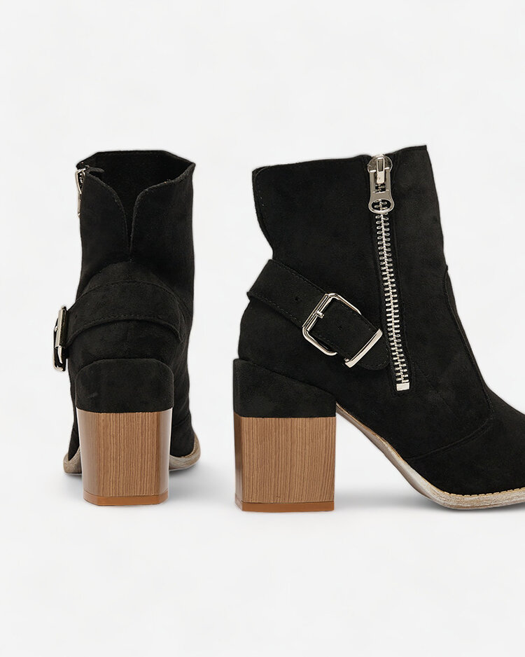 Royalfashion Черни дамски ботуши на токчета от екокожа Acimra