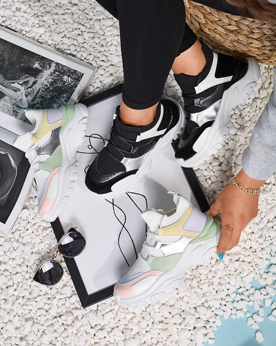 Дамски спортни маратонки в бяло и черно Ziragga- Footwear