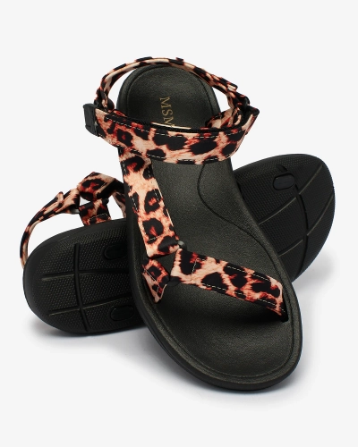 Royalfashion Бежови дамски сандали с леопардова шарка Leonno