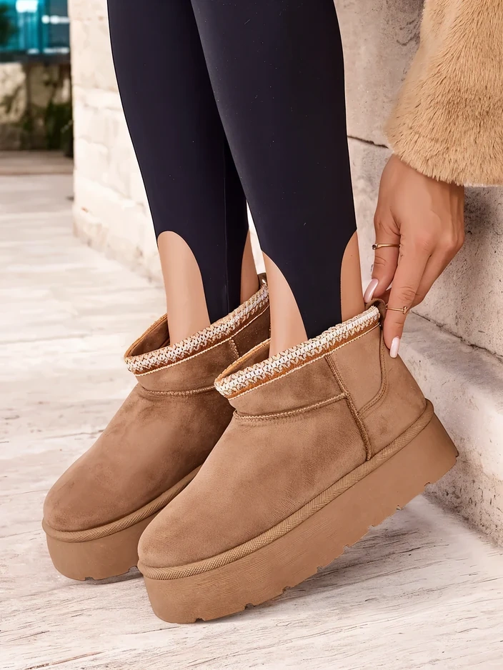 Royalfashion Дамски къси ботуши a'la snow boots Xoalla