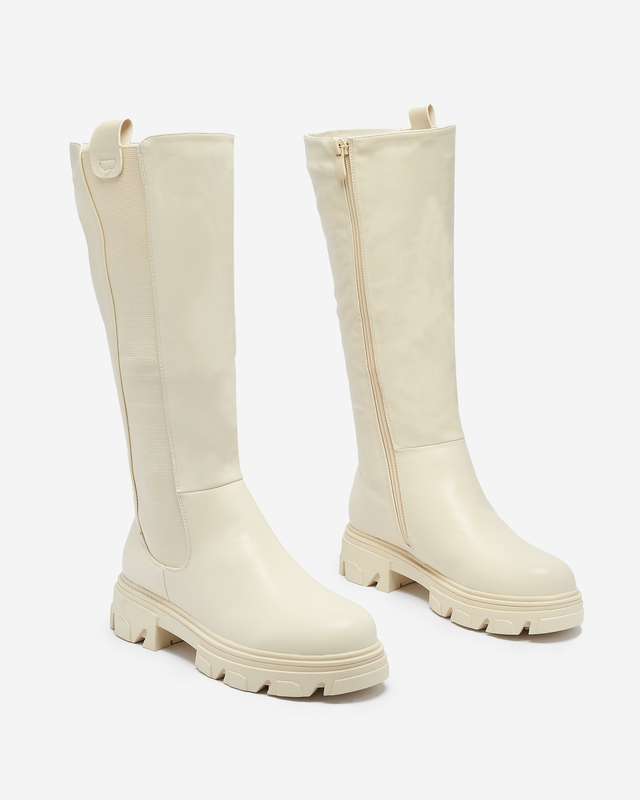 Кремави дамски ботуши до средата на прасеца Vebissa- Обувки