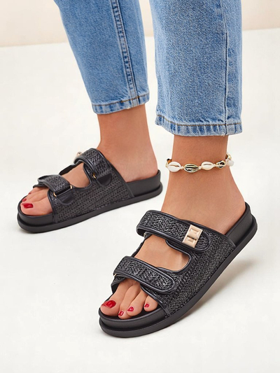 Royalfashion Дамски чехли с плетен дизайн Delibeli