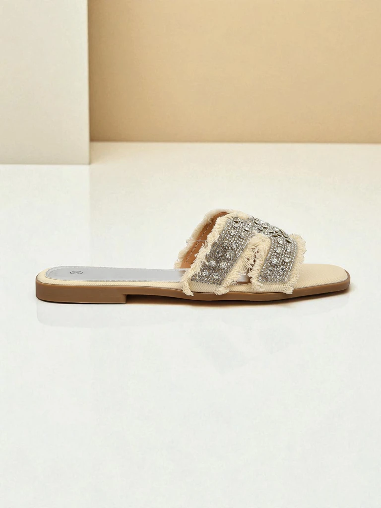 Royalfashion Дамски сандали с камъни CrystalEase