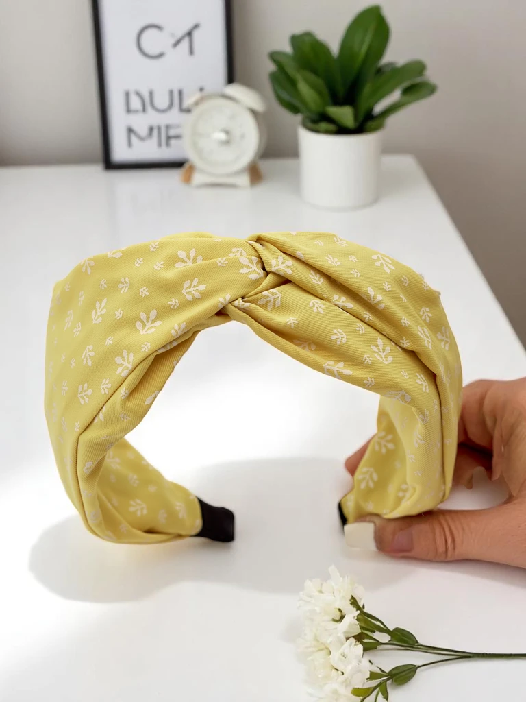 Royalfashion Шарена диадема Nela