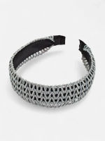 гълъбово сиво