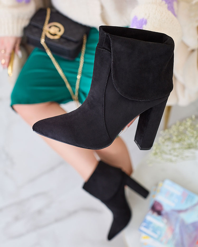 Royalfashion Черни дамски ботуши Reirasa