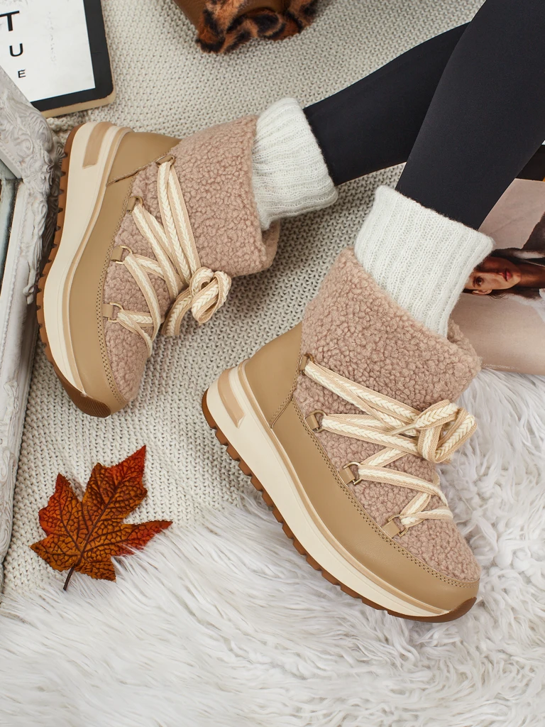 Дамски боти тип снегоходки с пух Verruna