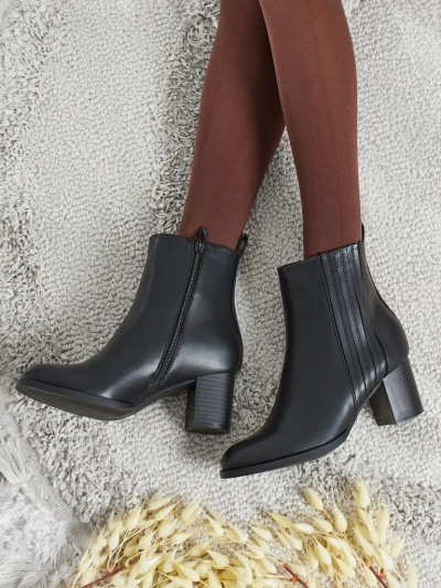 Дамски боти до глезена от еко кожа на ток Nerelle