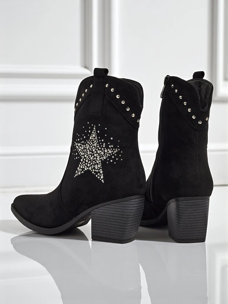 Дамски каубойски ботуши на ток с декоративна звезда с цирконии FableStray