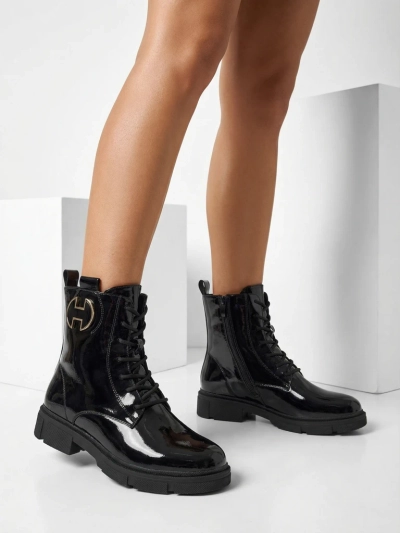 Лакирани дамски боти с връзки Kalen