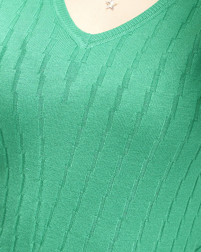 Зелен дамски пуловер с V-образно деколте - Clothing