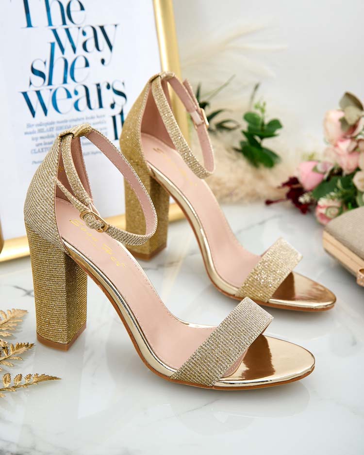 Royalfashion Дамски сандали с брокат Etotta