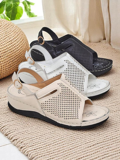 Royalfashion Дамски сандали на нисък ток Mira