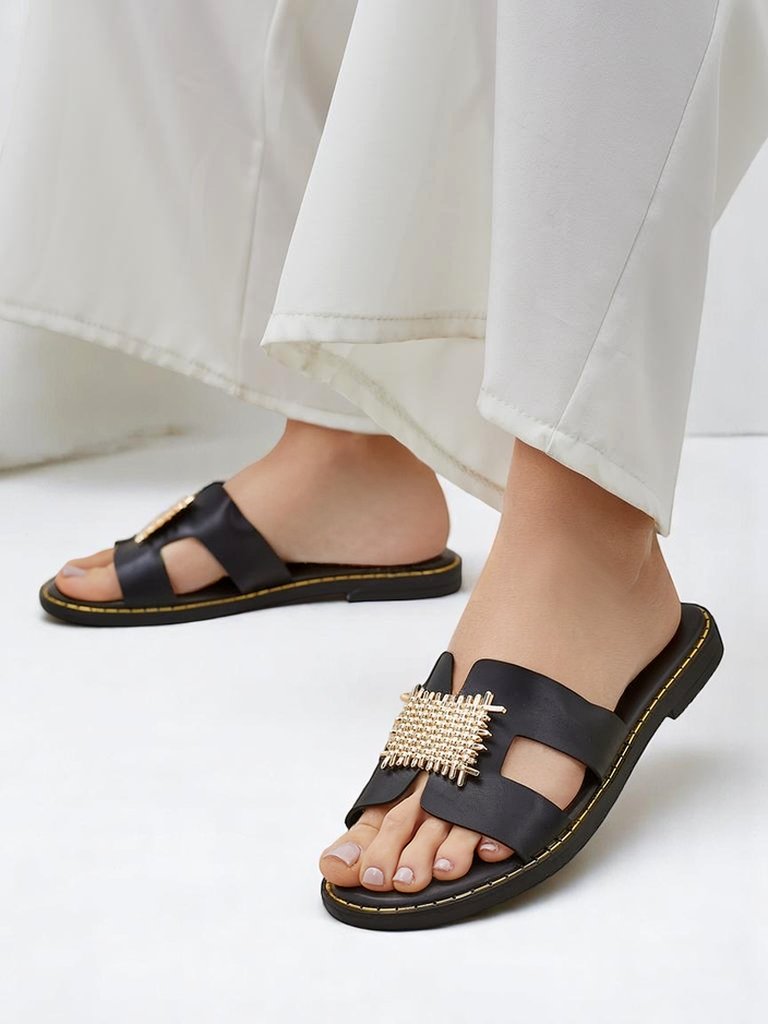 Royalfashion дамски декорирани чехли Crattes