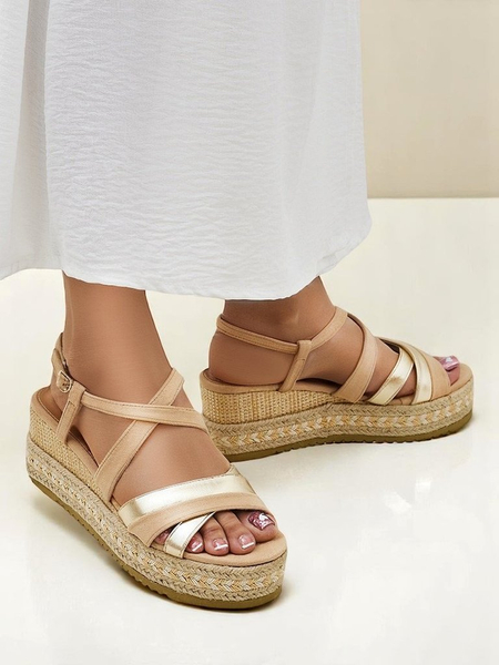 Royalfashion Дамски сандали на платформа Eylaas