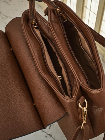 Малка дамска чанта от еко кожа Vinem