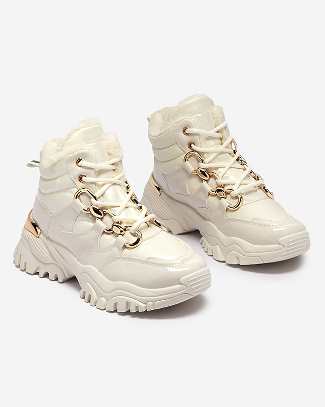 Кремави дамски зимни спортни обувки a'la trappers Mertika - Обувки