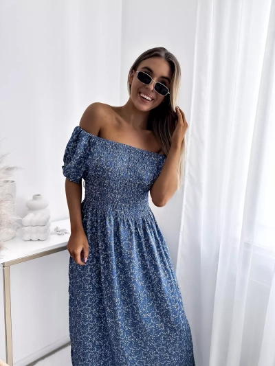 Синя дамска флорална миди рокля - Облекло