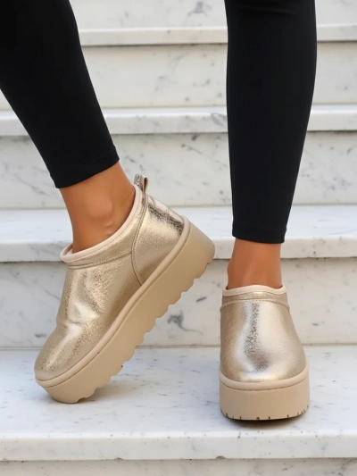 Royalfashion Дамски къси ботуши a'la snow boots Ozozi