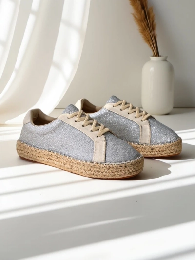 Royalfashion Дамски маратонки с блестящи елементи Sercele