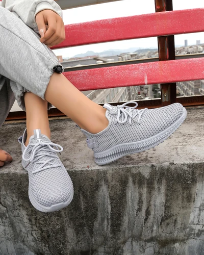 Royalfashion Жени́ски платнени спортни обувки Rinsel