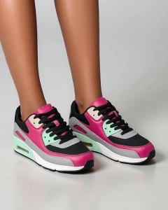 Многоцветен