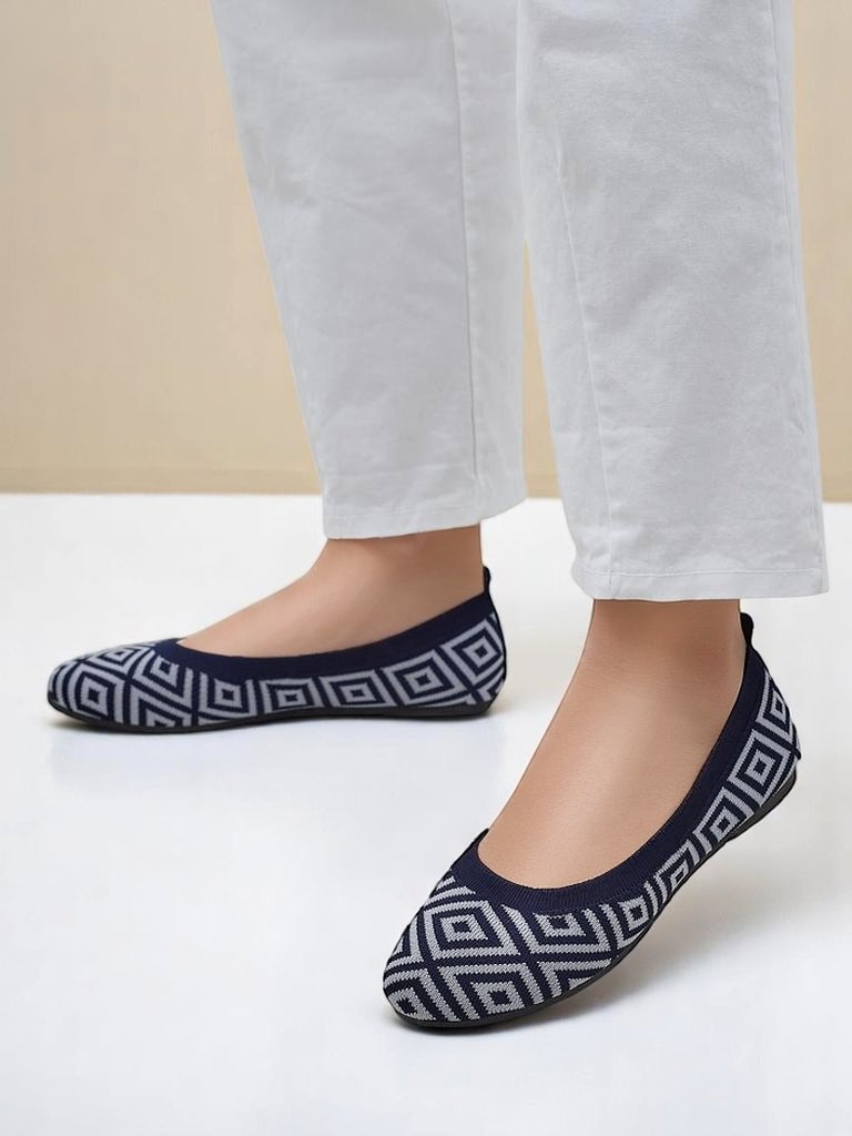 Royalfashion Текстилни дамски балеринки с геометричен принт Metric