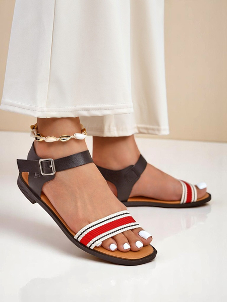 Royalfashion Дамски сандали с равна подметка Naya