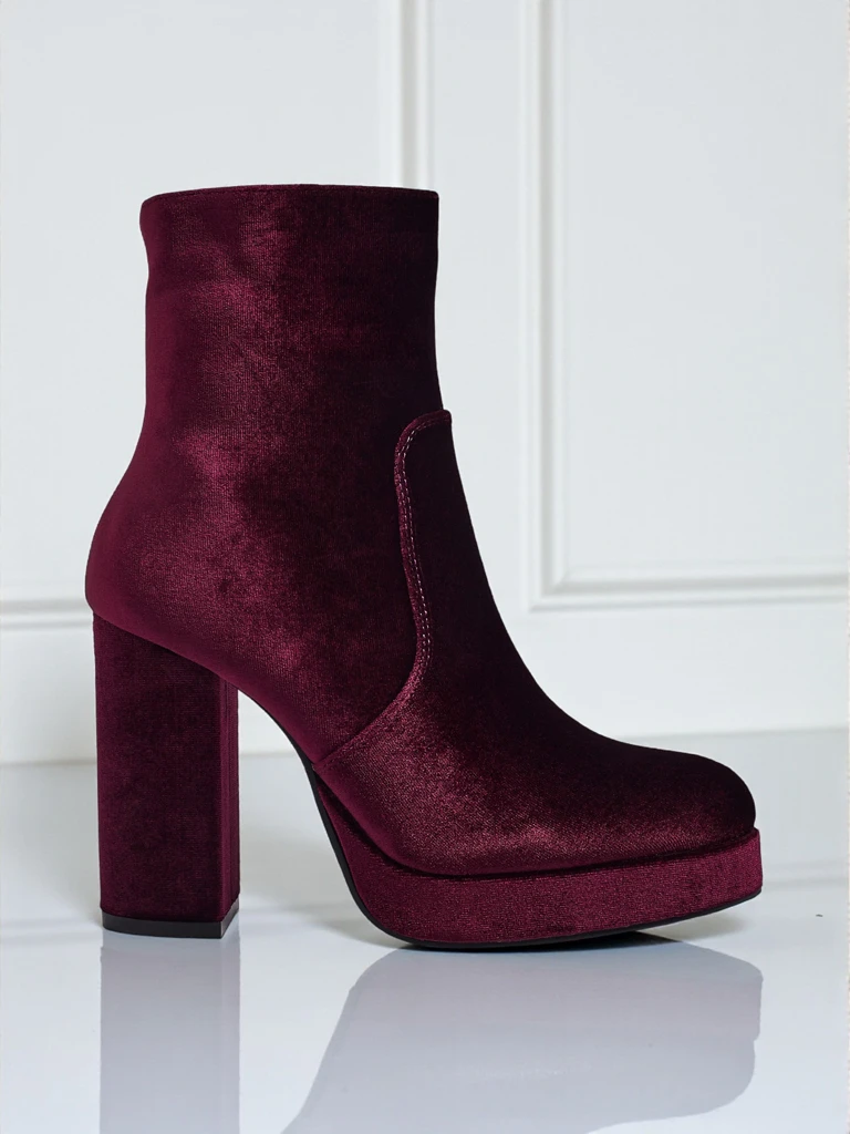 Дамски боти на ток, имитация на велур, Miss