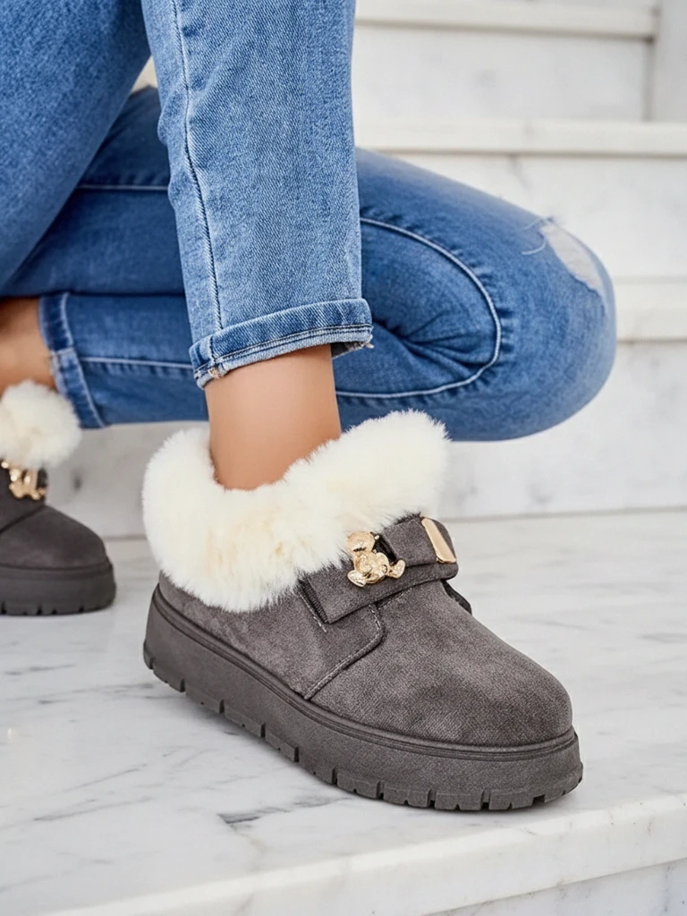 Royalfashion Дамски къси ботуши a'la snow boots Dobis