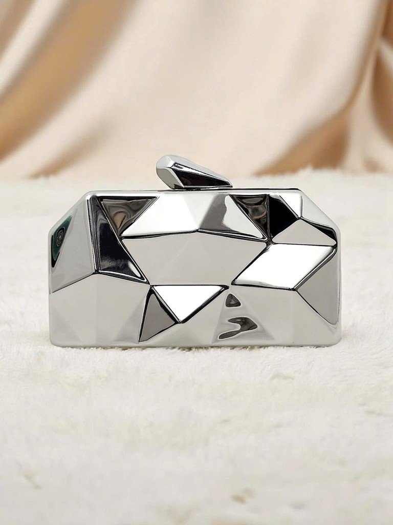 Royalfashion Дамска чантичка тип плик Metal Muse