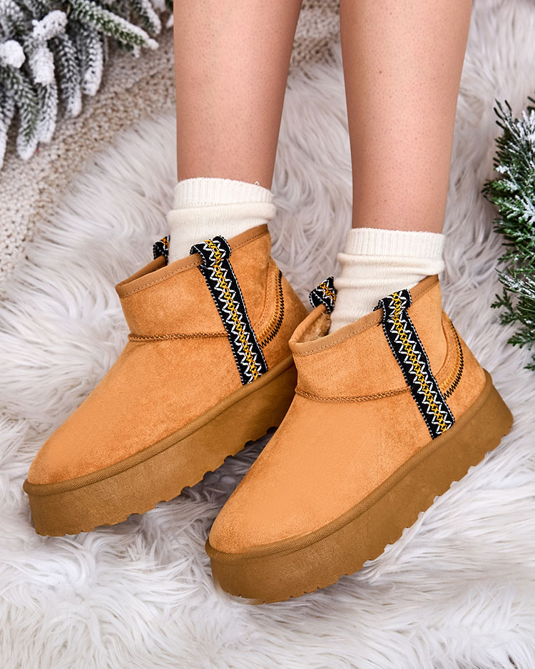 Royalfashion Дамски къси ботуши a'la snow boots with ornament Erititta