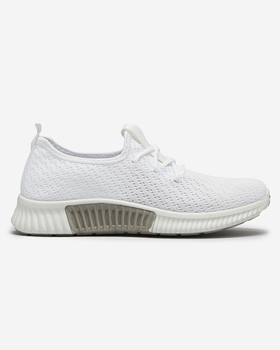 Бели дамски спортни обувки от плат Vobbu- Footwear