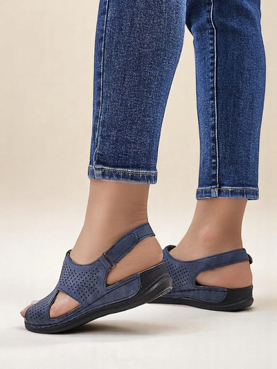 Royalfashion дамски сандали с прорези Leminni