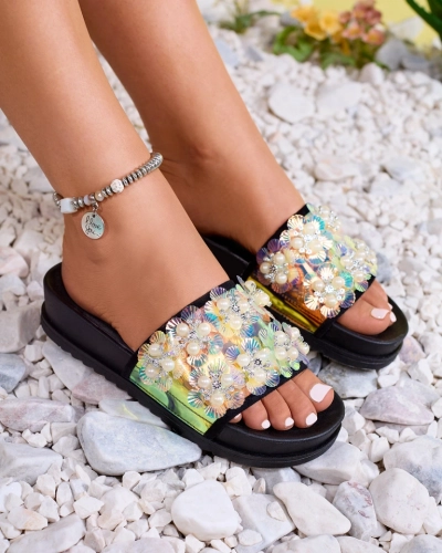 Czarne damskie klapki na platformie z ozdobami Maurelle - Obuwie