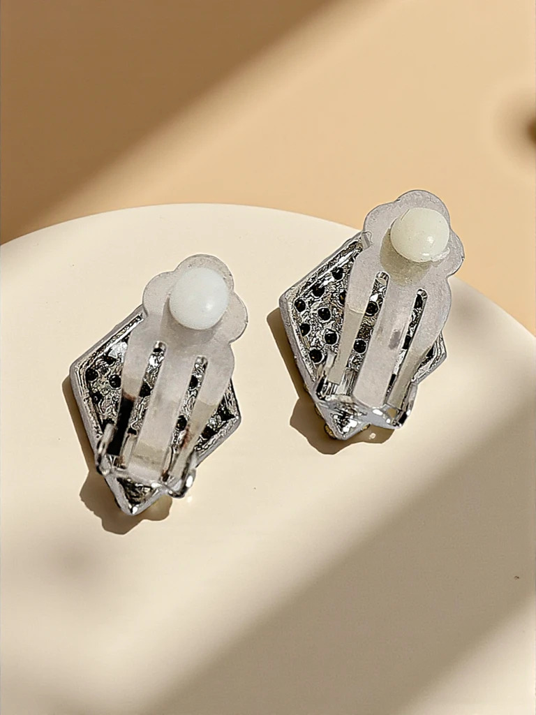 Royalfashion Дамски клипс обеци с цирконии